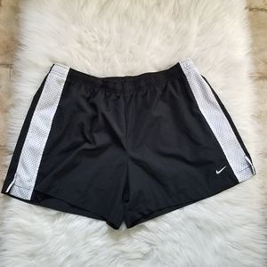 Nike Dri Fit Black White Athletic Shorts Large